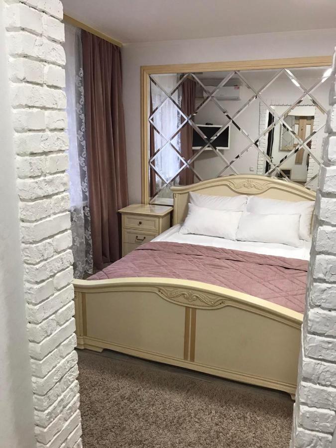 Enrico Hotel Dnjepropetovsk Buitenkant foto